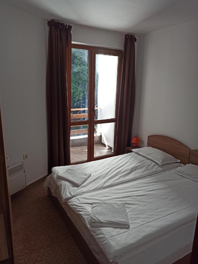 Private Apartments Nevena Pamporovo Extérieur photo