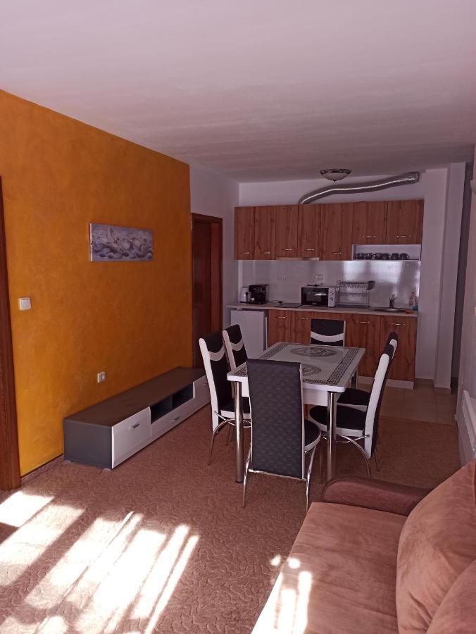 Private Apartments Nevena Pamporovo Extérieur photo
